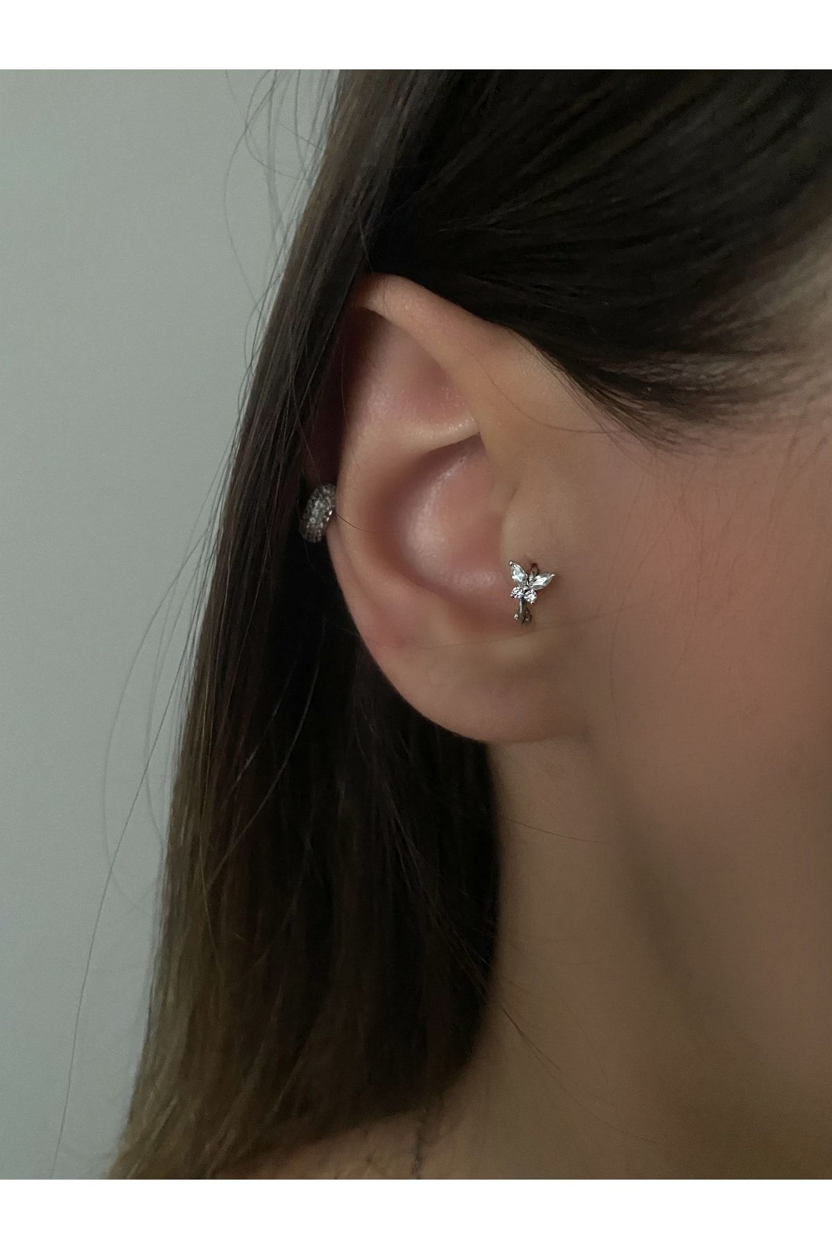 Kadın Halka Kelebek Kıkırdak Tragus Piercing