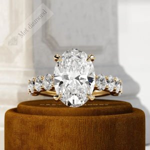 7.40 Karat mozanit taşlı yüzük ov079