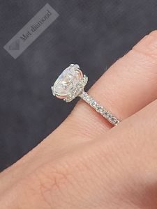 3,50 karat mozanit taşlı tek taş yüzük oval kesim - ov67a