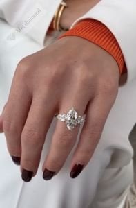 6,40 Karat mozanit taşlı yüzük -mar04