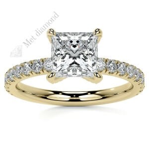 2.50 karat mozanit taşlı  yüzük prenses kesim prs011