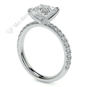 2.50 karat mozanit taşlı  yüzük prenses kesim prs011