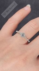 0,40 karat mozanit taşlı yüzük lotus çiçeği mzn98