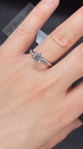 1 karat mozanit taşlı yüzük tıfany model tıf100