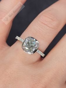 1,30 karat mozanit taşlı tektaş yüzük cursion mzn619