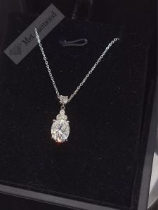 2 karat mozanit taşlı oval kesim kolye  - kol017