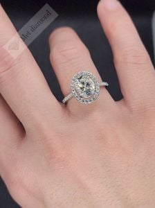 2.30 karat mozanit taşlı yüzük halo model hly46