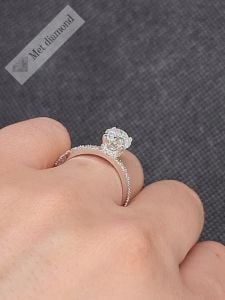 1.90 karat mozanit taşlı tektaş yüzük oval kesim OV1507