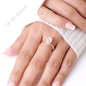 2 karat oval  mozanit taşlı yüzük - ov0767