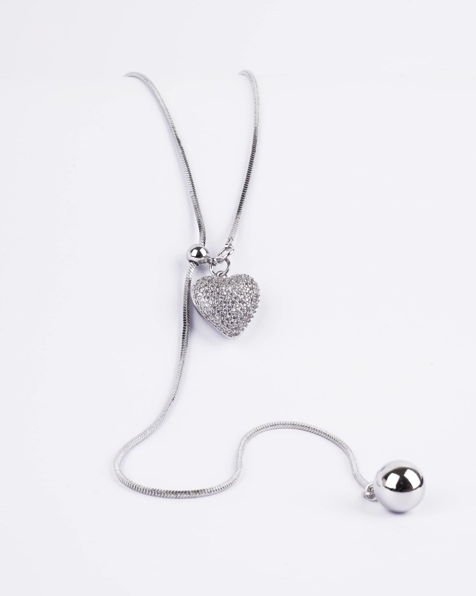 Silver Shiny Heart Decollete Kolye