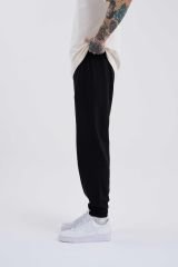 Erkek Solid Color Basic Relaxed Jogger Siyah Eşofman Altı