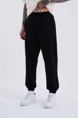 Erkek Solid Color Basic Relaxed Jogger Siyah Eşofman Altı