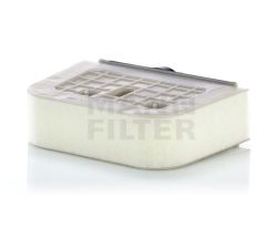 C 38 011 Mann Filter ㅤAudiㅤ Q8 (4M) Hava Filtresi