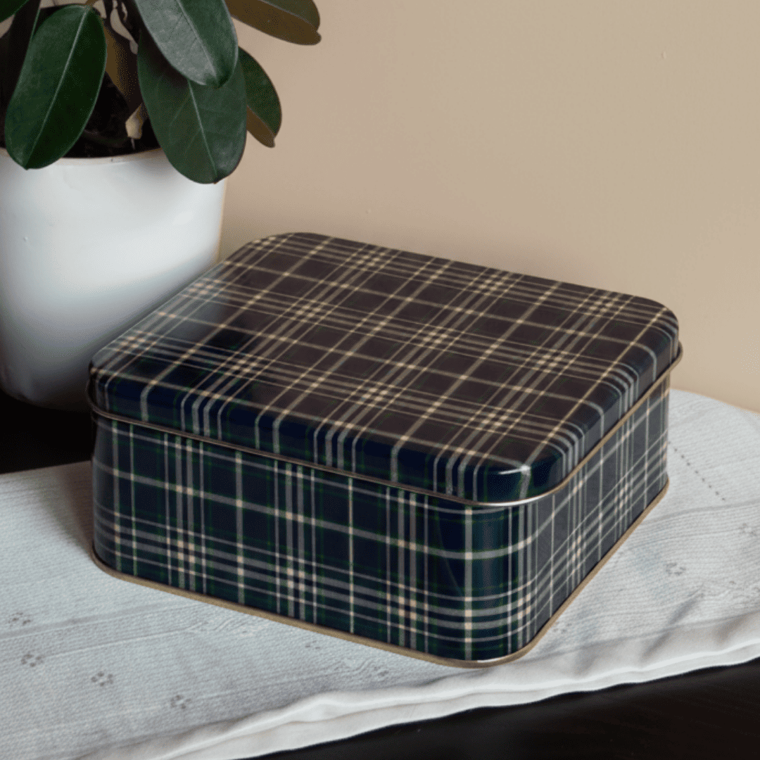 Sarkap Home Ekose Desenli Metal Çikolata Kutusu - Lacivert