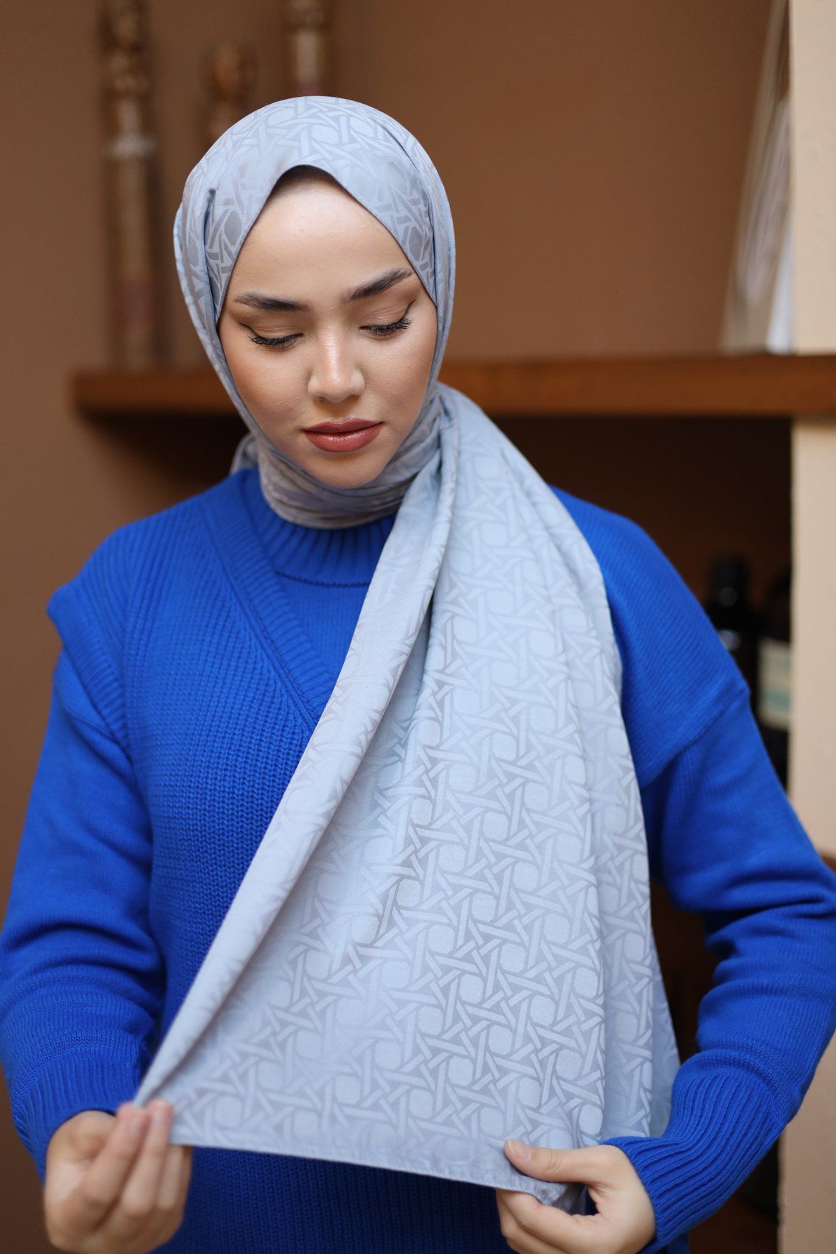 Silk Home Deluxe Shawl 40003-06