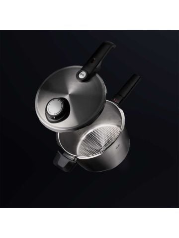 Fissler Vitavit® Premium 6 Litre Düdüklü Tencere Seti + 2 Parça Buharda Pişirme + SKT Tarif Kitabı