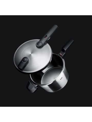 Fissler Vitaquick Premium 4,5 Litre Düdüklü Tencere + Buharda Pişirme Aparatı