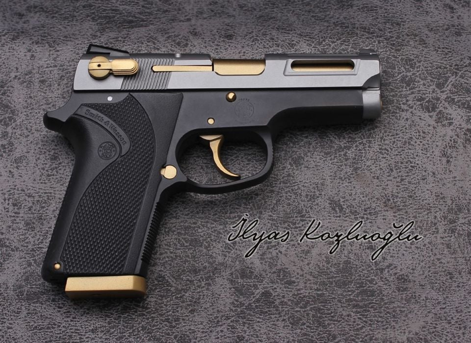 Smith&Wesson 3913 Füme Titanyum Kaplama