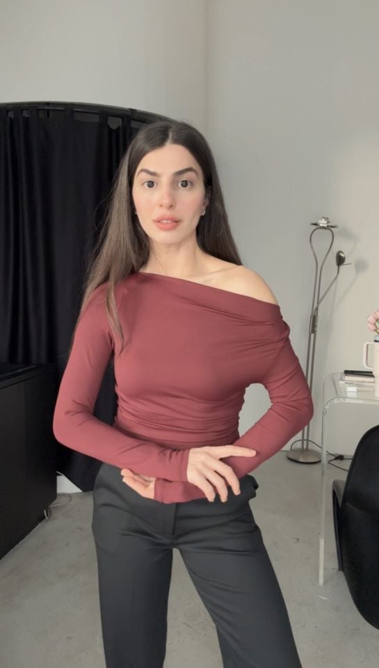 Dilvin marka bordo yan büzgü detaylı body