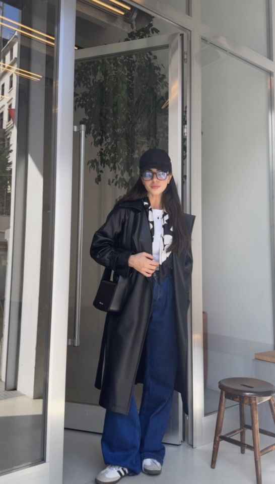 İçi astarlı premıum siyah deri trenç