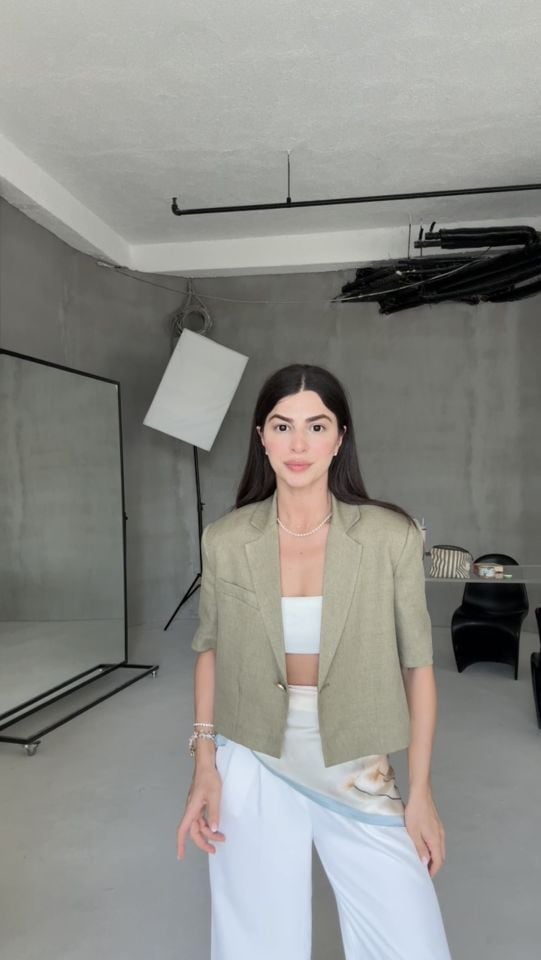 Vatkalı tatlı yeşil gold düğmeli ceket