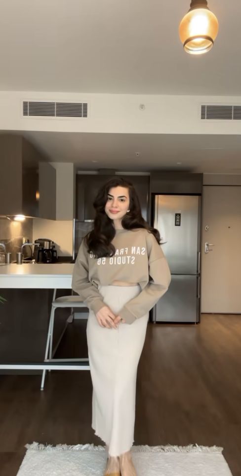 Krem fitilli uzun etek