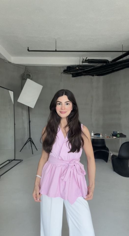 Pembe volanlı poplin bluz
