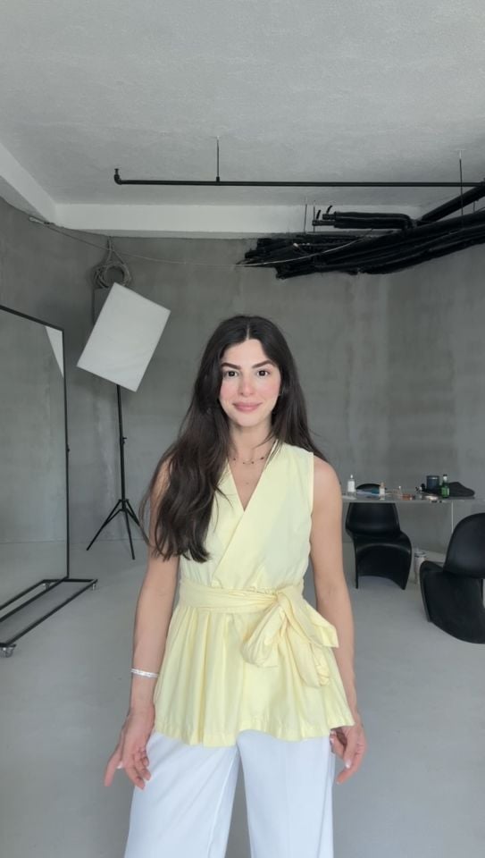 Trend sarı volanlı poplin bluz