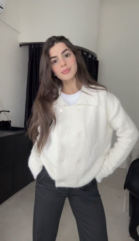 Dilvin polo yaka yumuşak krem triko hırka