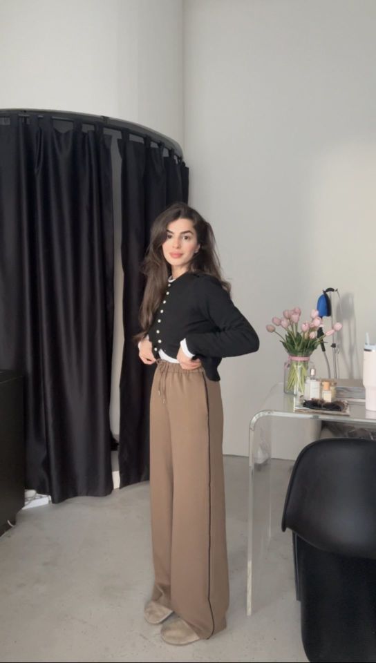 Karol marka camel kahve yan çizgi detaylı pantolon