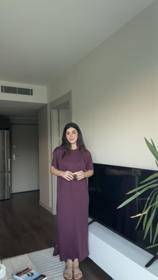 Yumoş vişne rengi basic elbise