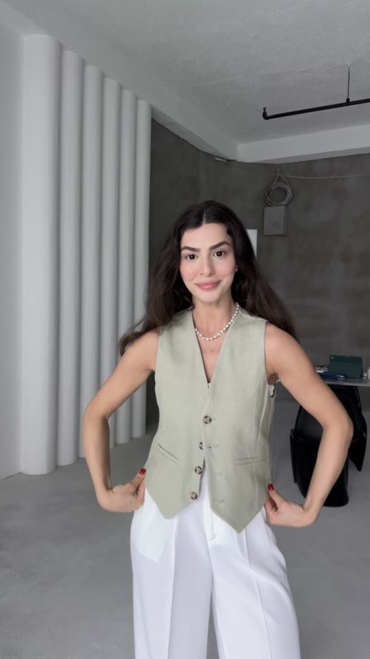 Keten düğmeli çağla yeşili yelek