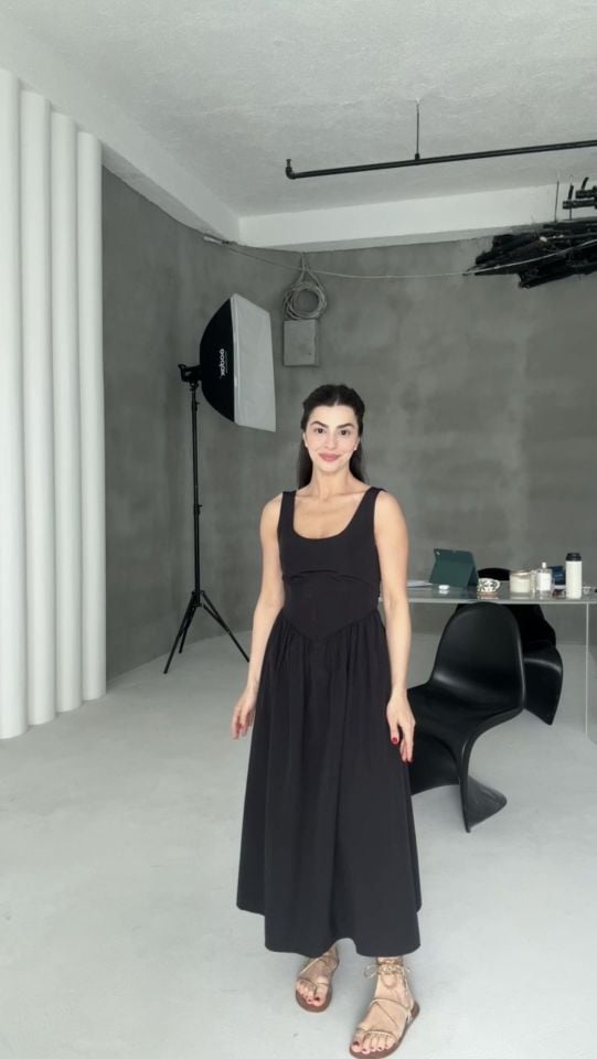 Siyah bağlama detaylı poplin elbise