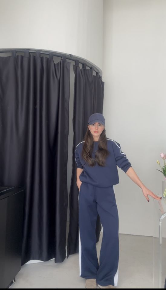 Şardonlu çizgi detaylı larcivert eşofman takımı