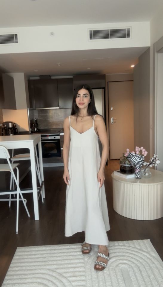 Taş rengi ip askılı salaş elbise
