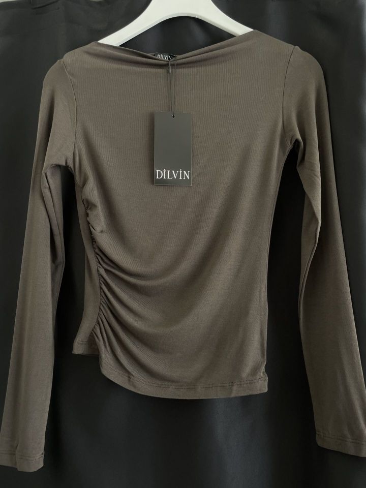Dilvin yanı büzgü detaylı haki bluz
