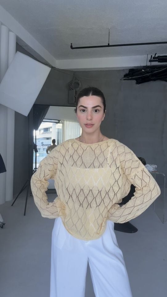 Tereyağ sarısı ajurlu sezon triko