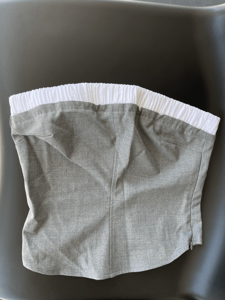 Lastik detaylı gri crop