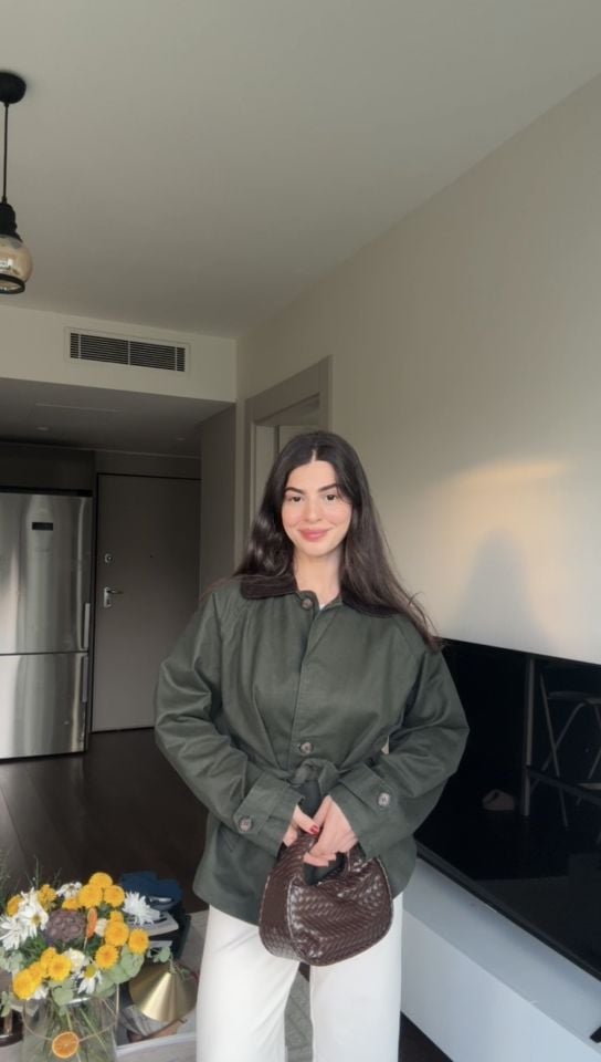 Yaka detaylı haki ceket