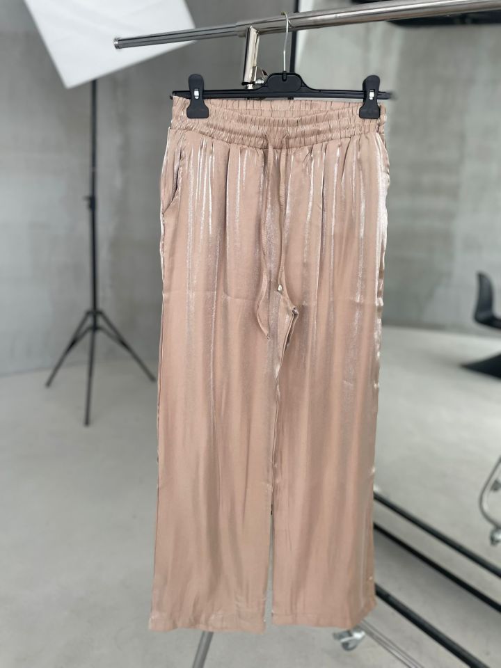 Beli lastikli vizon simli pantolon