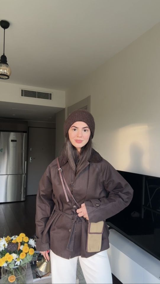 Yaka detaylı kahverengi ceket