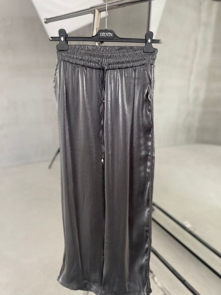 Beli lastikli antrasit simli pantolon