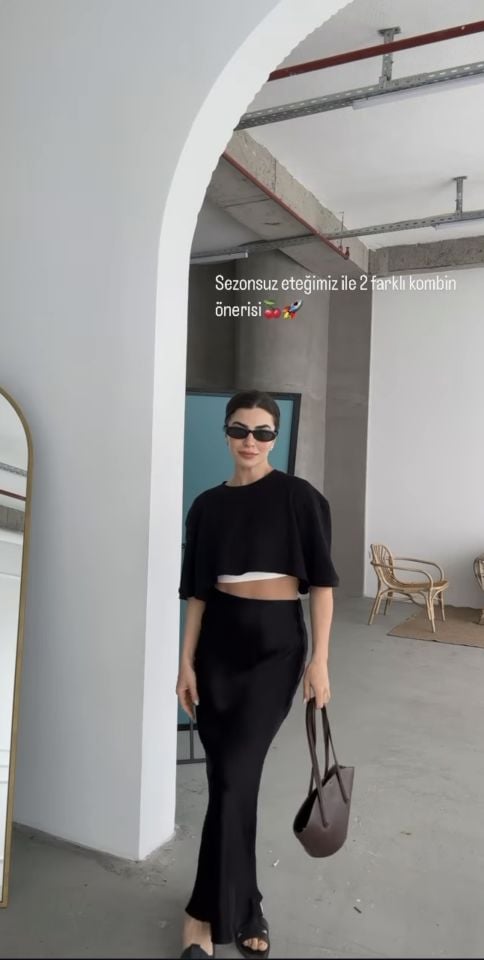 Siyah ipek saten etek