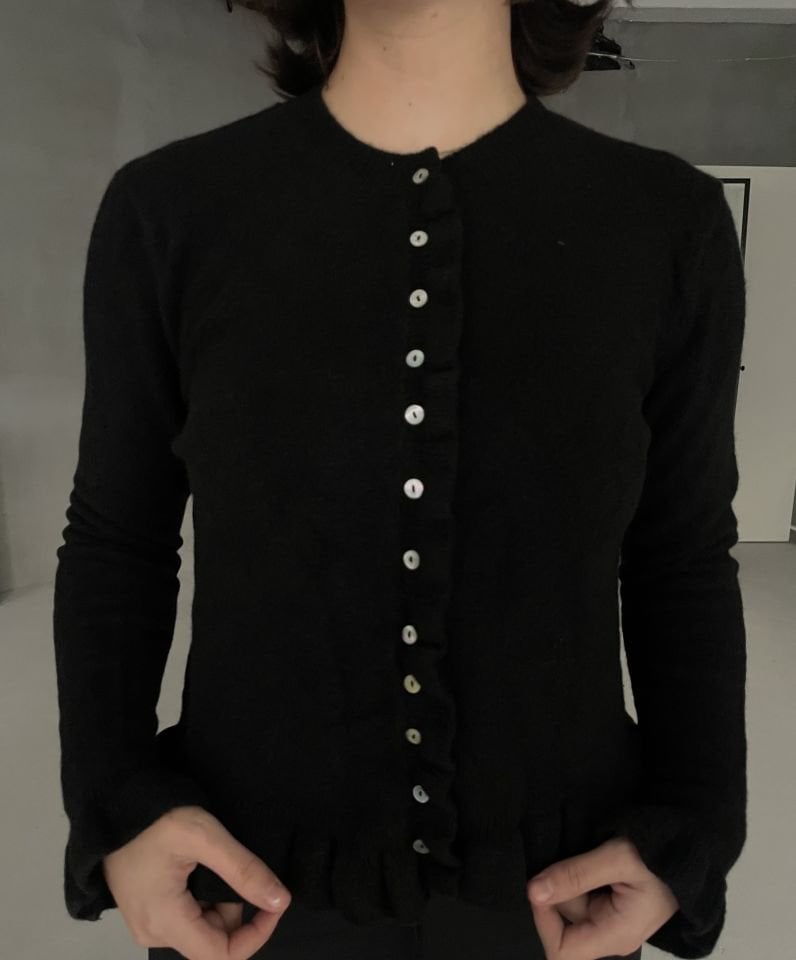 Dilvin fırfır detaylı düğmeli bluz