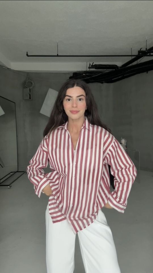 Kırmızı çizgili oversize gömlek