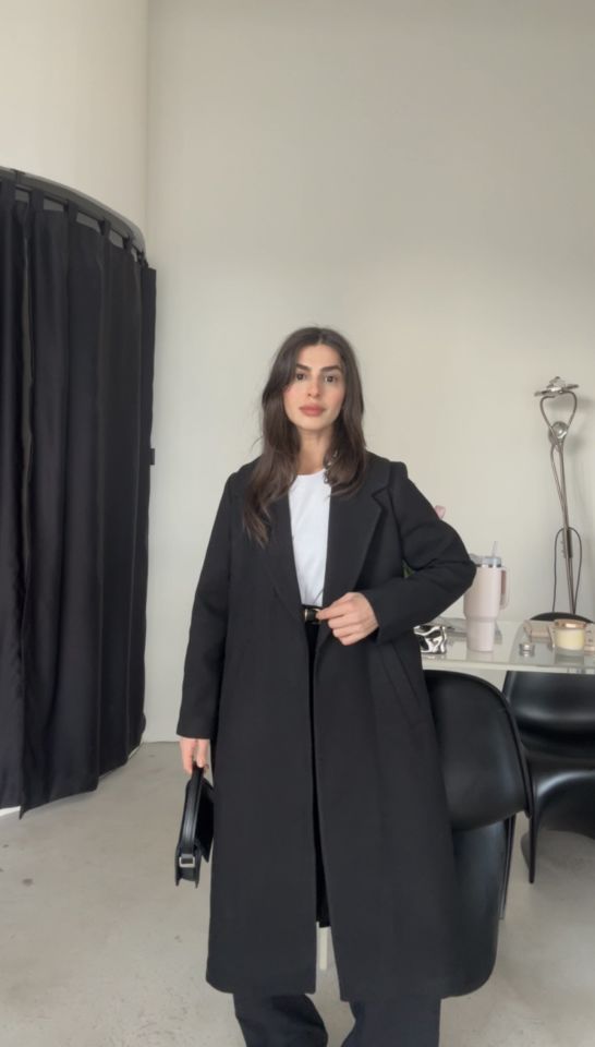 Siyah kaşe kaban