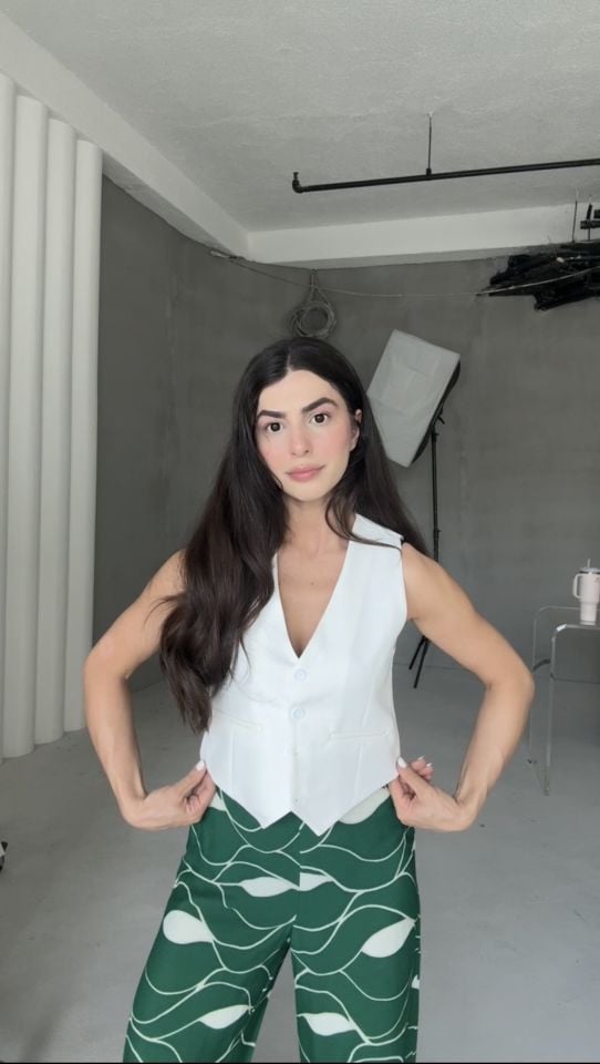 Beyaz double kumaş yelek