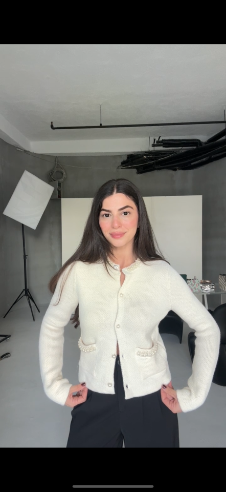 İncili Orjinal marka hırka kazak