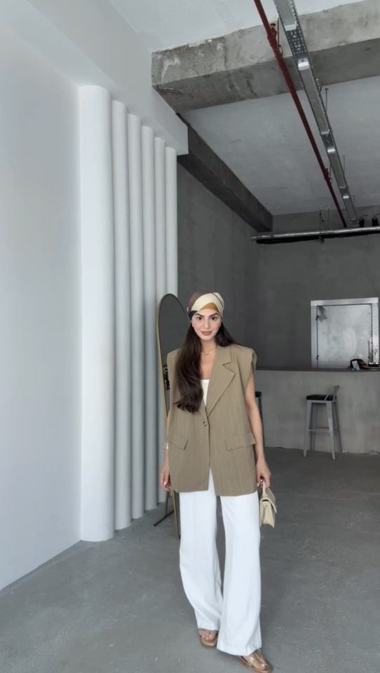 İçi astarlı vatkalı kemerli  haki blazer