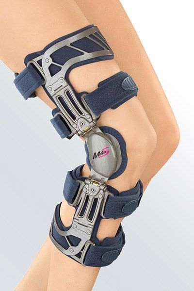 Medi M.4s Knee Brace  G02620